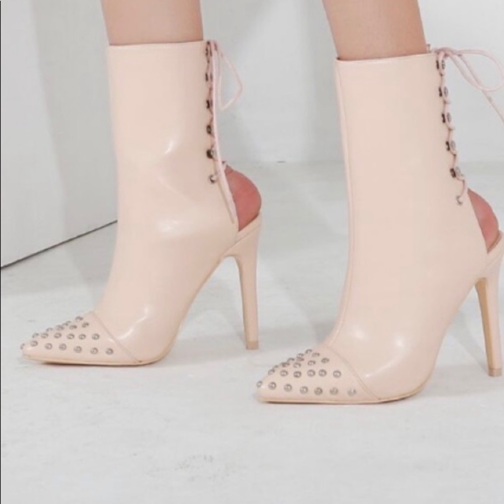 💥HOST PICK 💥NEW Stiletto Boots